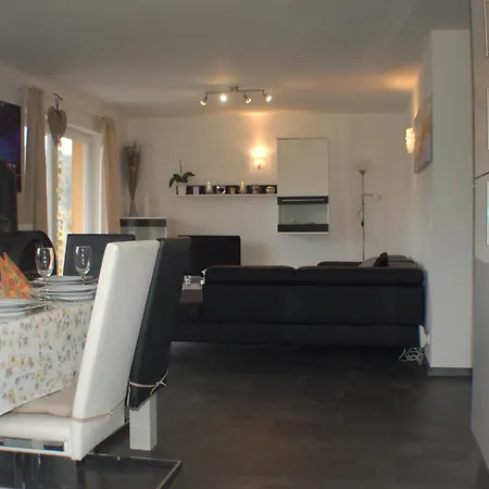 Wacholder Am Waldsee 1 *